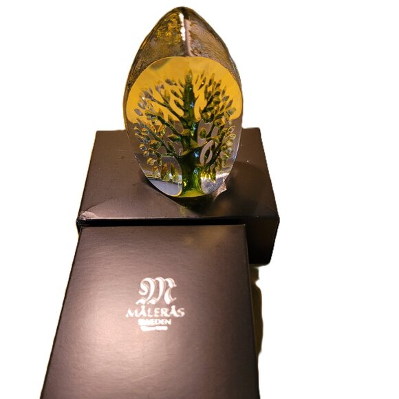 Life Tree Crystal Sculpture by Mats Jonasson, Maleras, Sweden - Picture 9 of 11